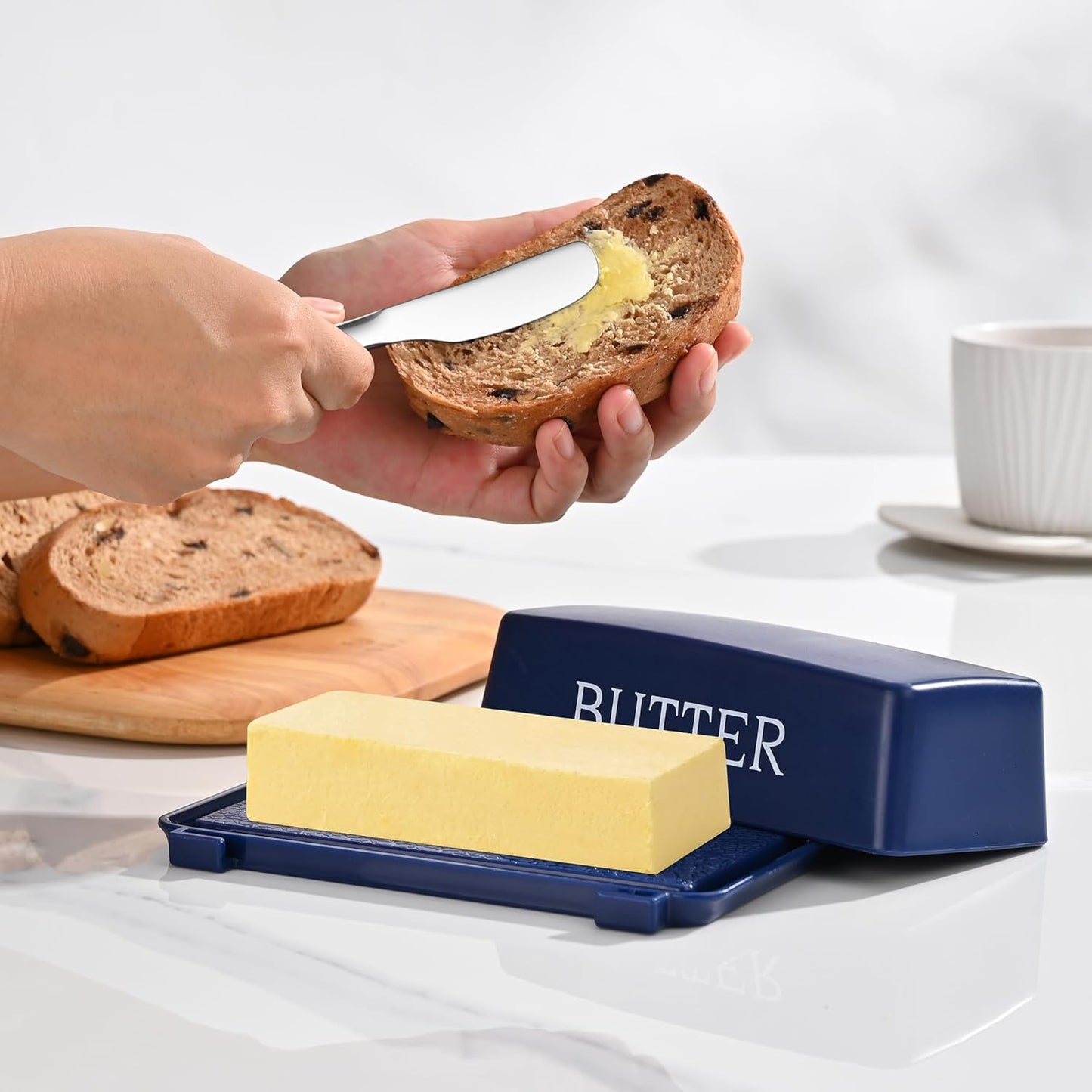 Butter Dishes With Lid And Stainless Steel Knife,Food Grade Plastic Butter Holder For Countertop,Blue Cheese Storage Keeper Container