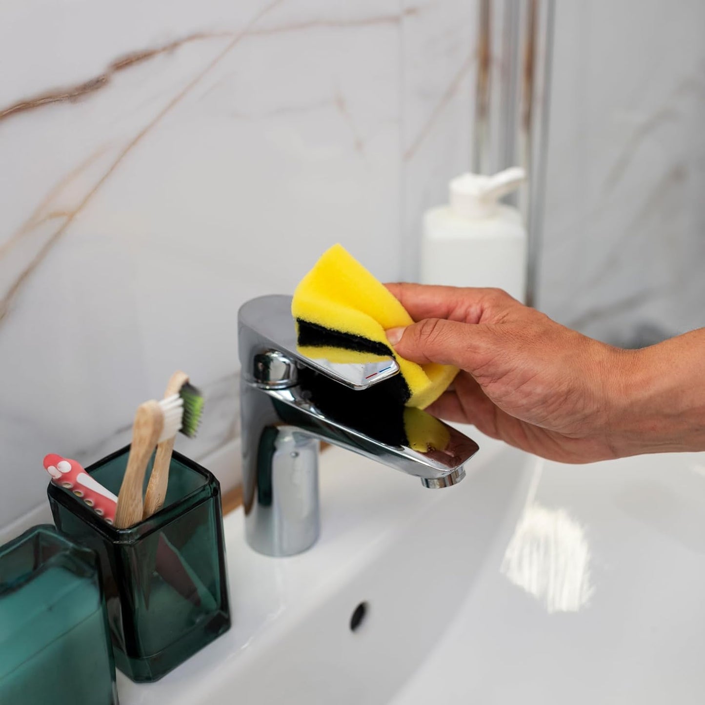 DecorRack 80 Count Non-Scratch Cleaning Scrub Sponges, Dual-Sided Heavy Duty Kitchen Sponges for Dishes, Cleaning Household, Bathroom, Car Wash - Yellow (Pack of 80)