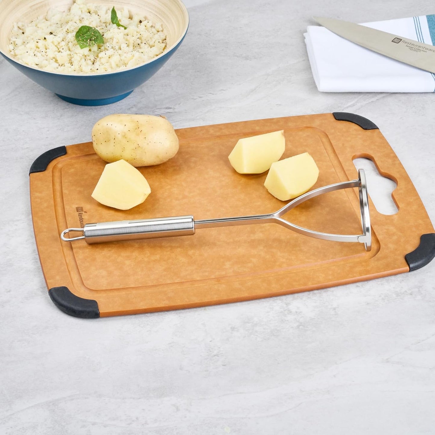 Restaurantware-German Standard Round-Faced Mashers With Ergonomic Handle, 6 Heavy-Duty Potato Mashers - Dishwashable, Durable, Stainless Steel Food Masher, For Avocado, Beans, Sweet Potatoes