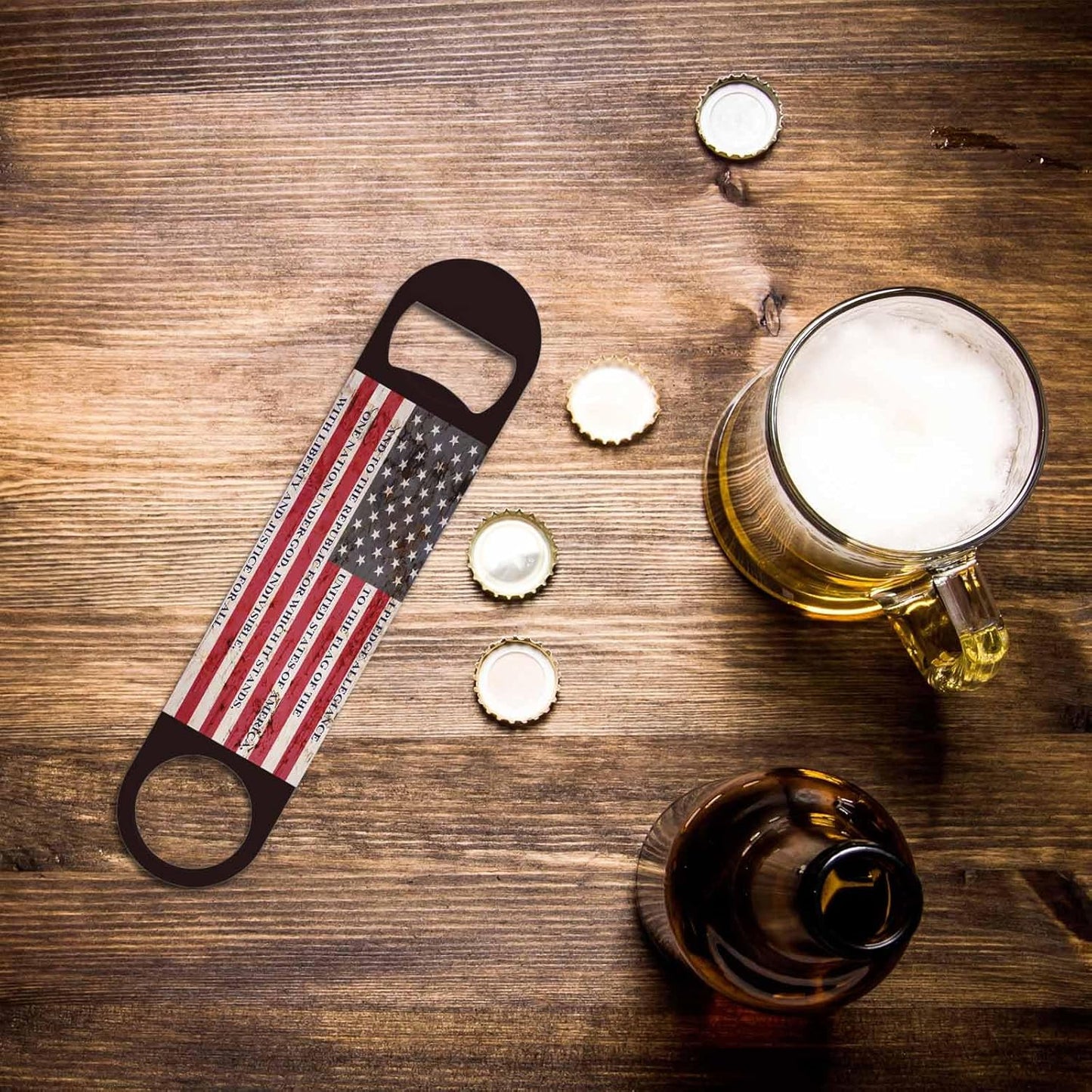 Usa Flag Stainless Steel Bottle Opener Pledge of Allegiance Written on A Weathered United States of America Flag Flat Beer Bottle Opener Keychain for Home Kitchen Bar Restaurant Party Gift