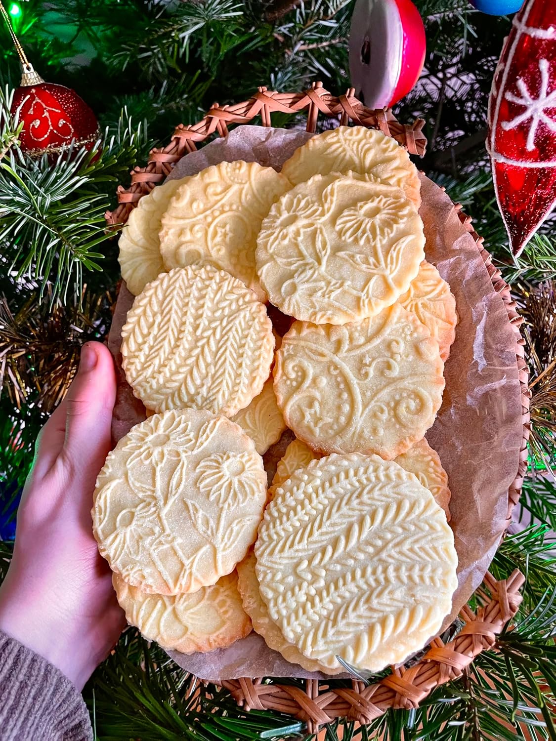 ECHO Embossing Rolling Pin with Ornamental Bloom Pattern – Dough and Clay Roller for Embossed Cookies and Pottery - Cookie and Ceramic Stamp - Baking Gifts for Women by Algis Crafts