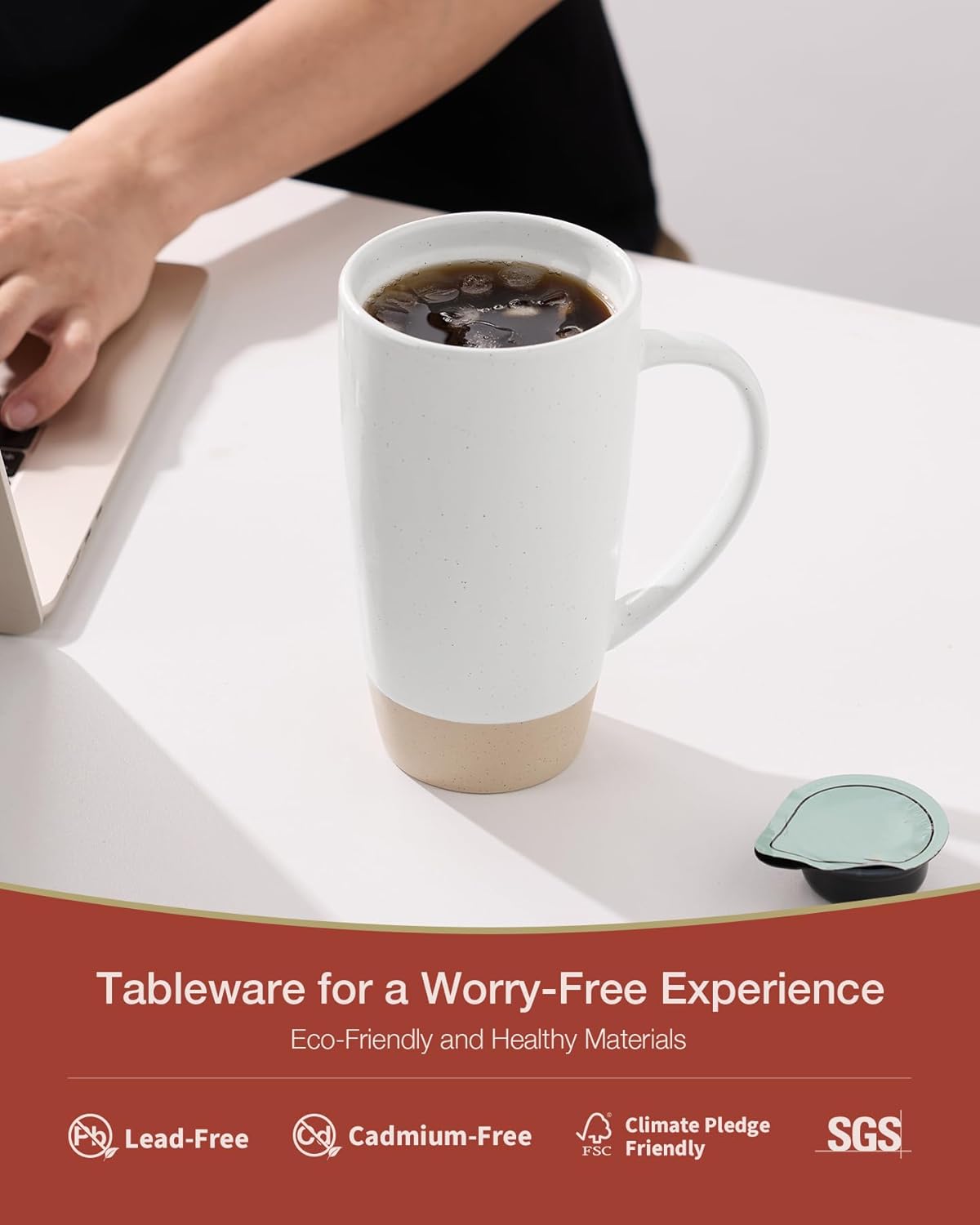 famiware Milkyway Coffee Mugs, 20oz Large Coffee Mug, Ceramic Mug Set of 2 with Lid, Cup Set with Handle for Latte, Tea, Cocoa, Milk, Home & Office, White and Dark Gray