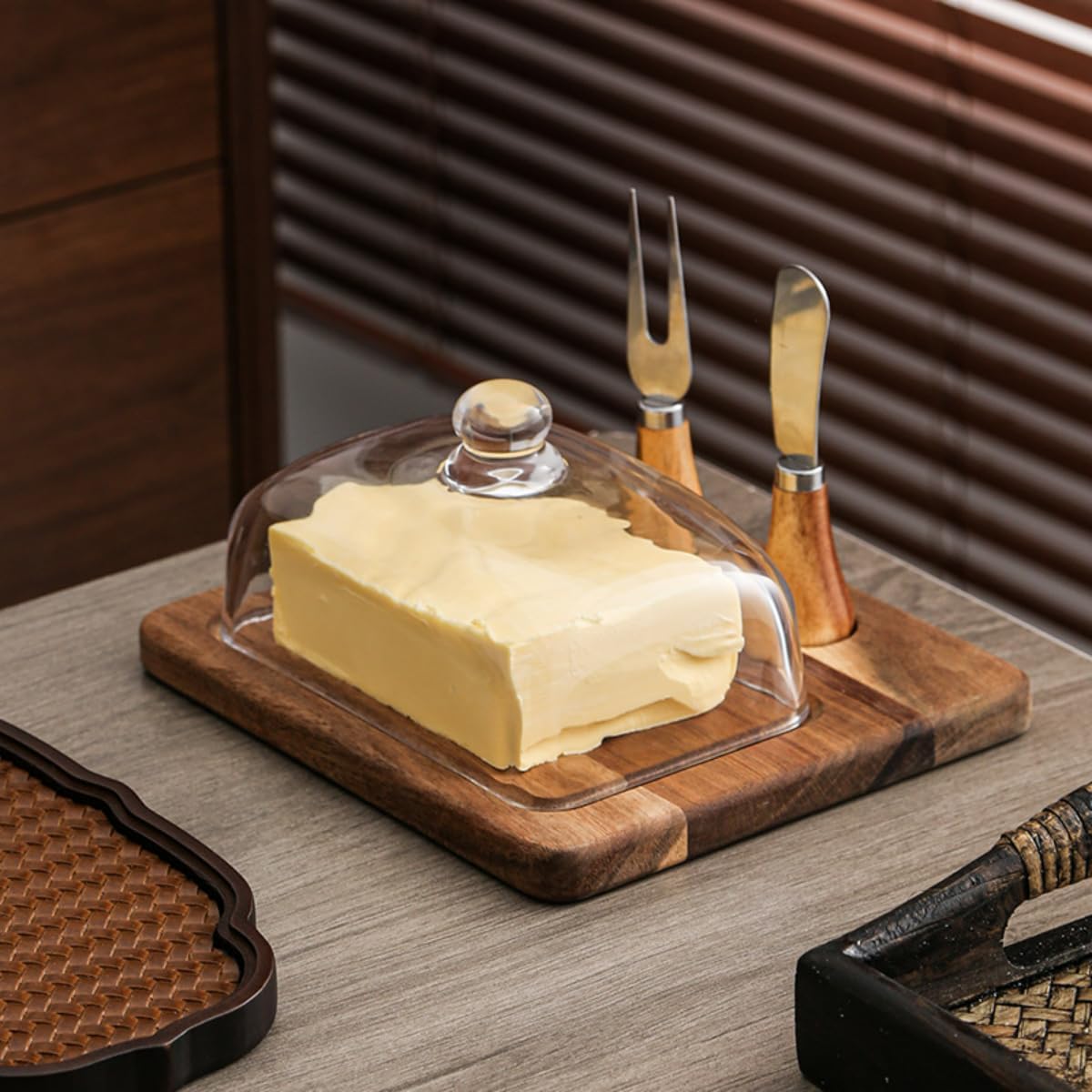Acacia Wood Butter Dish with Knife and Glass Cover for Cheese, Butter, Cake, Dessert Serving Tray Elegant Kitchenware (2 knifes)