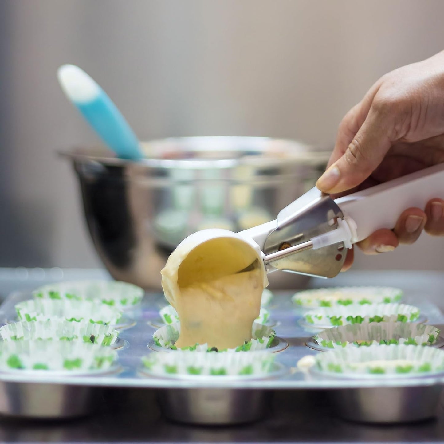 uxcell 3 Pcs Cookie Scoops, Ice Cream Scoop with Trigger for Baking Cookie Dough Rice Pudding Kitchen Gadget, Green