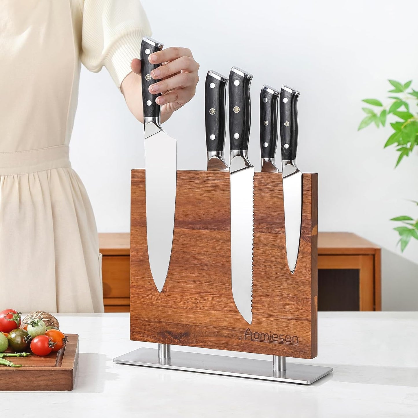 Strong Magnetic Knife Block - Magnetic Knife Holder for Kitchen Organization, Knife Block with Powerful Magnet (Square steel bottom knife block）