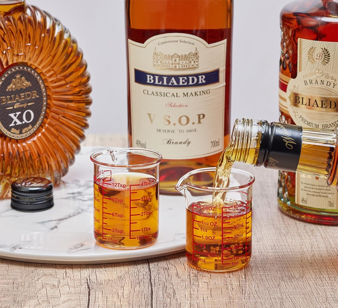 High Borosilicate Glass Measuring Cup-V-Shaped Spout，Glass Measuring Beaker for Kitchen or Restaurant, Easy to Read, 60 ML (2 Oz)-Pack of 2