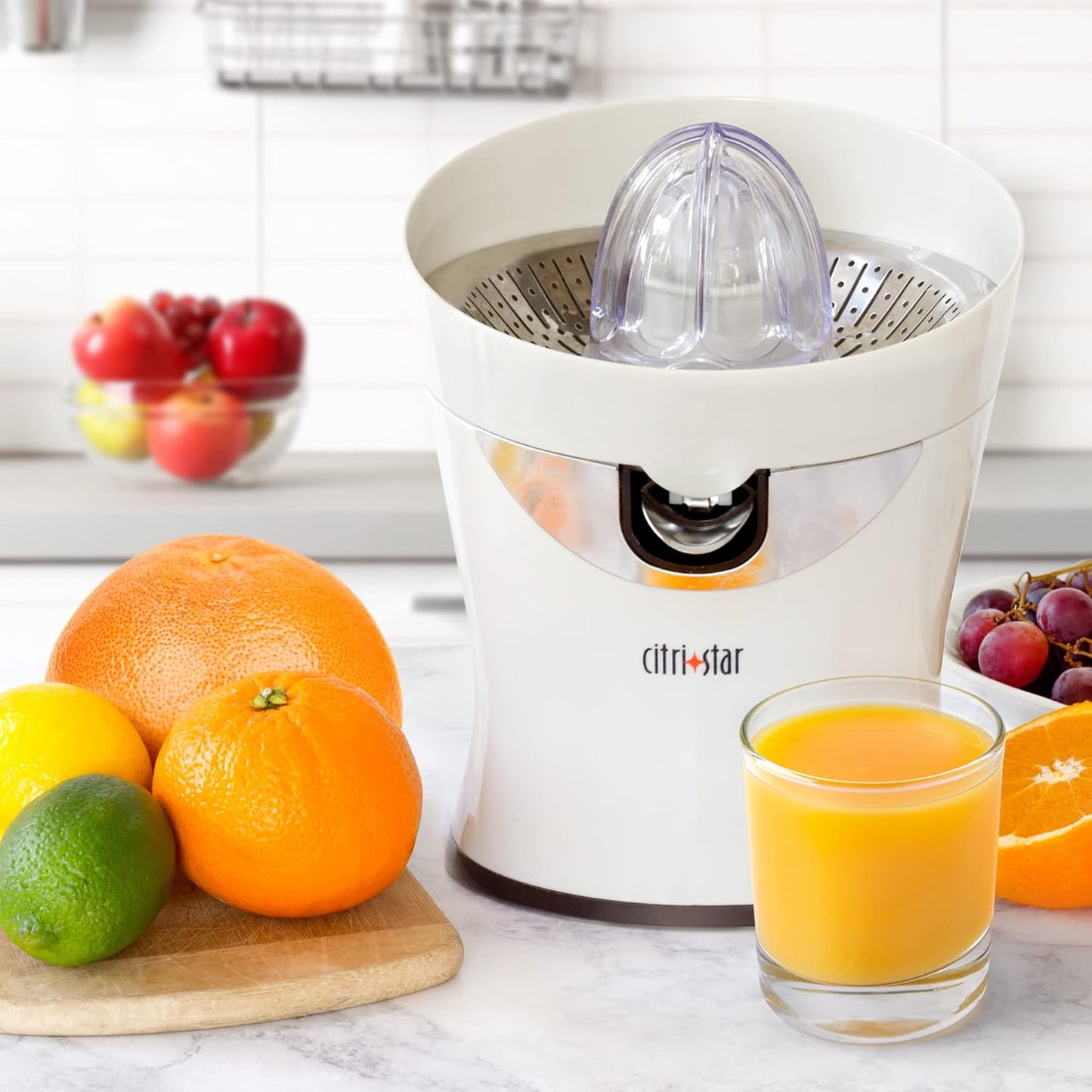 Tribest CitriStar CS-1000 Electric Citrus Juicer with Stainless Steel Strainer and Spout (White)