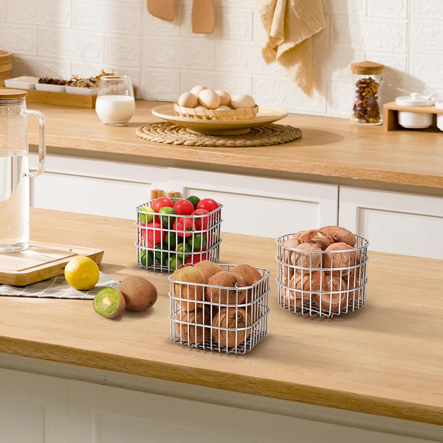 304 Stainless Steel Wire Mesh Fruit Basket Colander, 1.4L Countertop Storage Organizer for Fruits, Vegetables, Snacks.d 5.2x 3.94 in (Ø13cm,Circle)