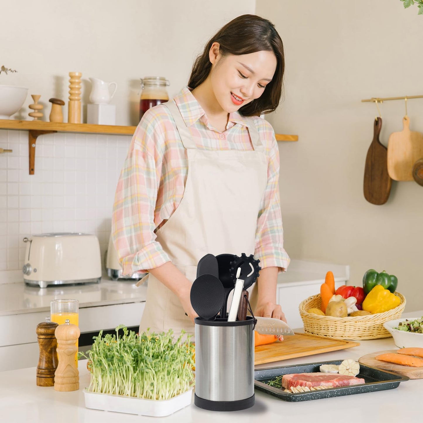 Stainless Steel Kitchen Utensil Holder,360° Rotating Utensil Holder for Counter Organizer with Weighted Base, Cooking Silverware Caddy Flatware 4 Compartment Flatware Spoon Spatula Lazy Susan（Silvery）