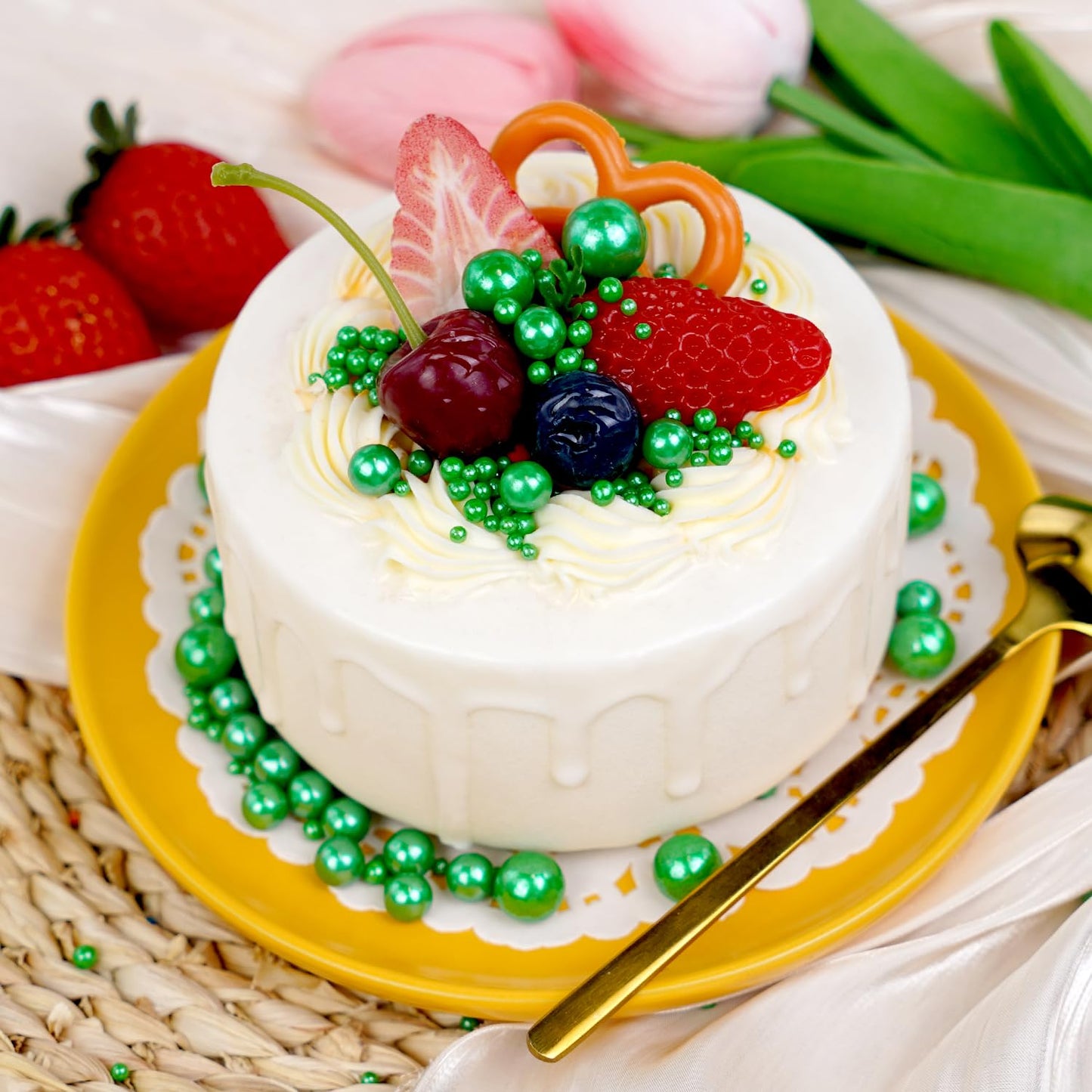 Edible Deep Green Pearl Sprinkles, 130g/4.58oz, Green Pearls Sprinkles for Cake Decorating, Cupcake Toppers, Cake Decorations