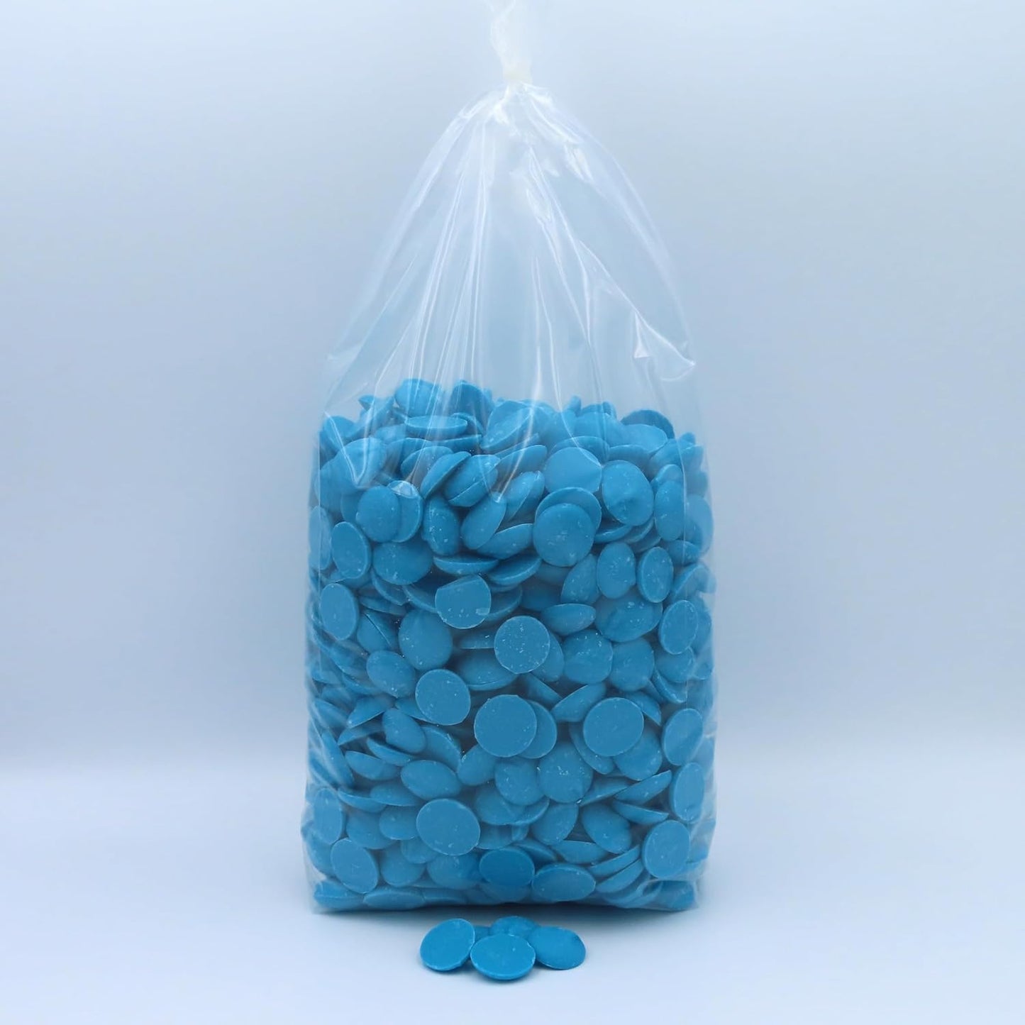 MERCKENS Coating Wafers, Blue Melting Chocolate, 5 Pound Package
