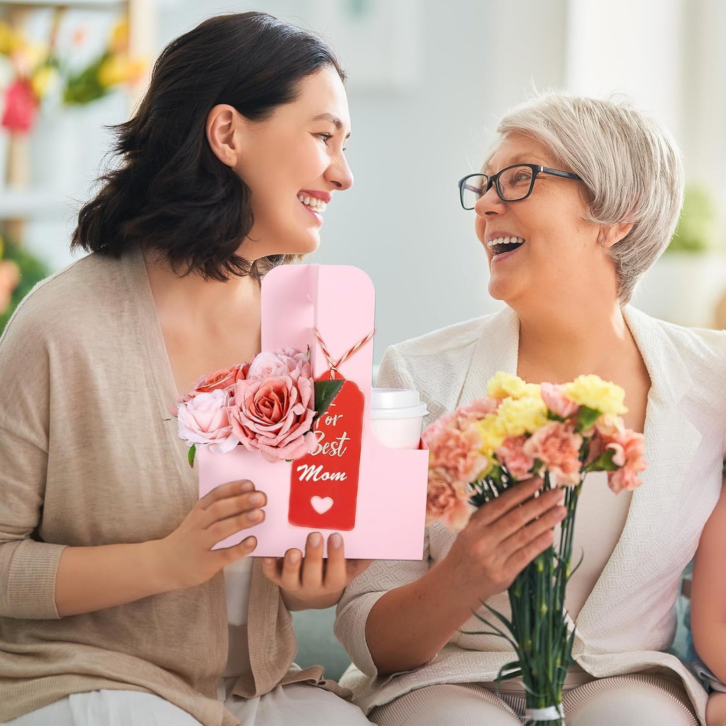 30 Pack 2 Cup Disposable Pink Drink Carrier with Handle Paperboard Coffee Cup Holder Portable for Hot Cold Drinks Food Delivery Services with Heart Card for Teacher Appreciation Week Mother's Day