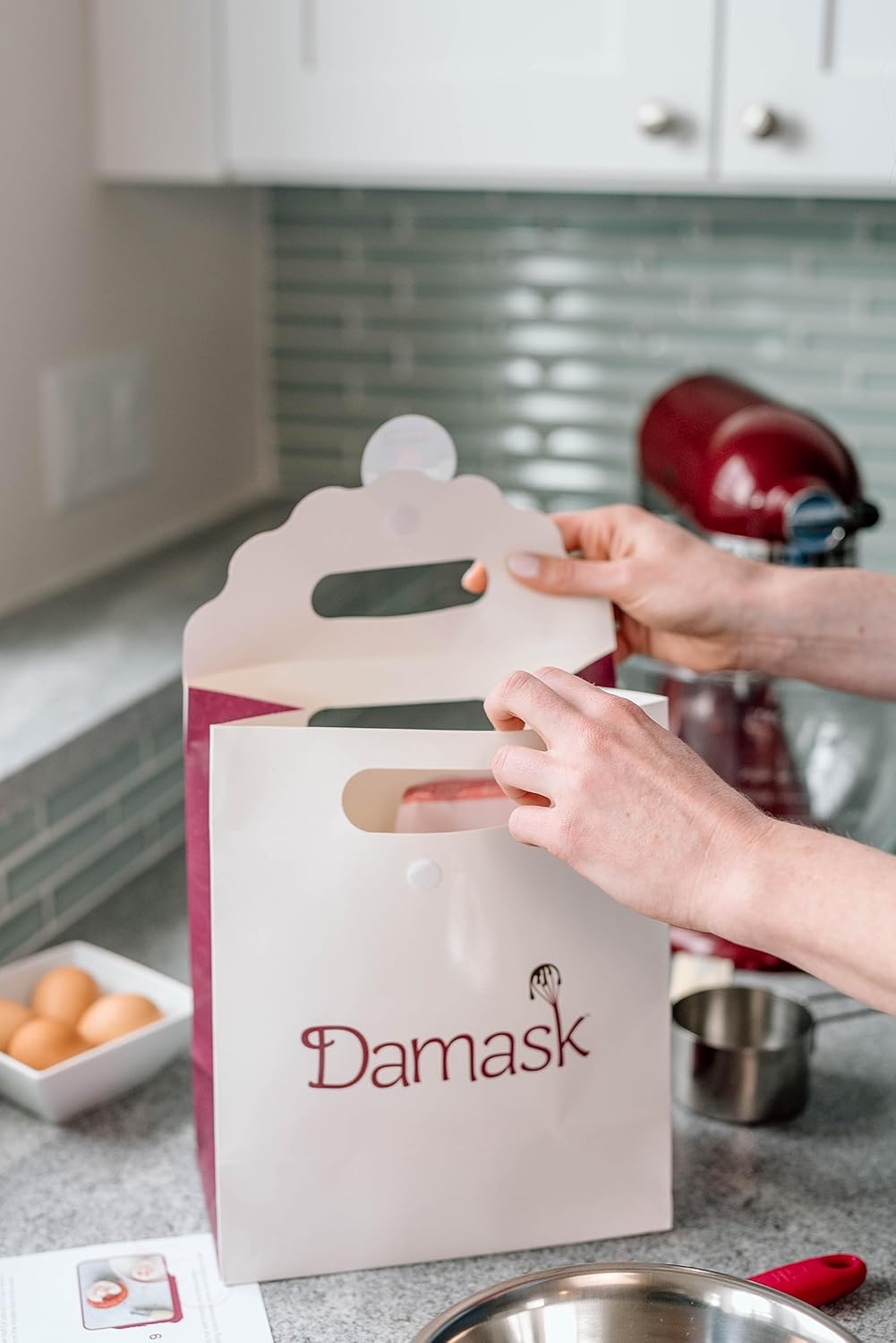 Classic Raspberry Cake Pop Kit - Milk Chocolate Coating