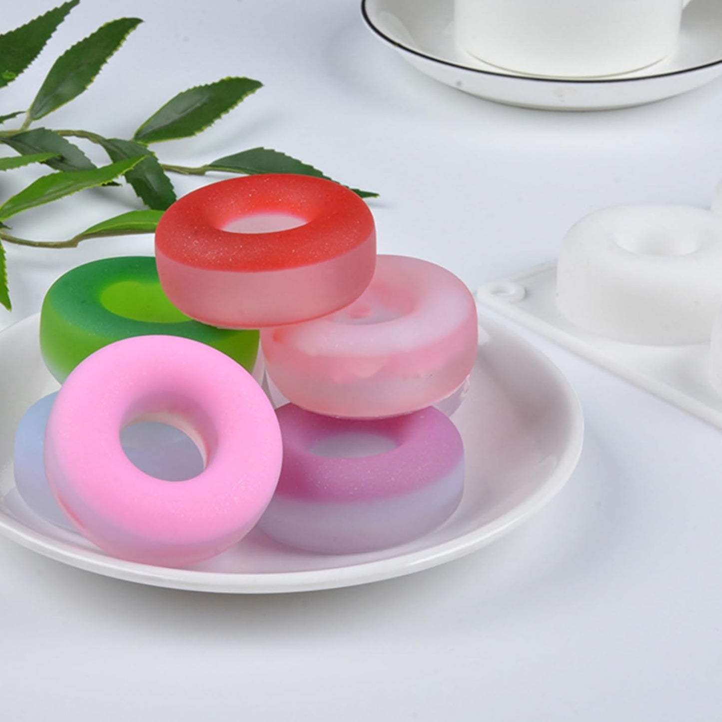 OCPO KITCHEN Doughnut Silicone Molds for Baking Mousse Cake, 3D Silicone Baking Mold for Candy Pastry Chocolate Truffle Cupcake Jelly Cookie Pudding Cake Decoration Mold, Doughnut Shape (15-Cavity)