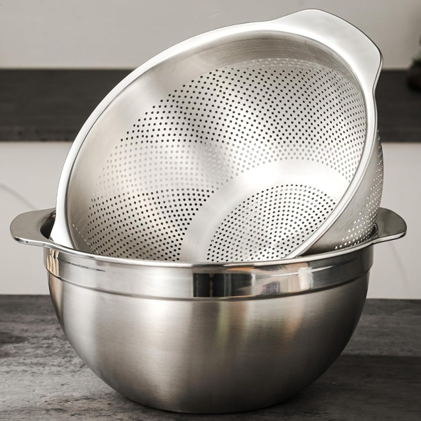 18/8 Stainless Steel Microwell Colander, 3.5QT Large Capacity with Handle Kitchen Food Strainer Basket for Washing Vegetables, Fruits, Rice, and Pasta (primary colour, 3.5QTColander+3.5QT Mixing bowl)