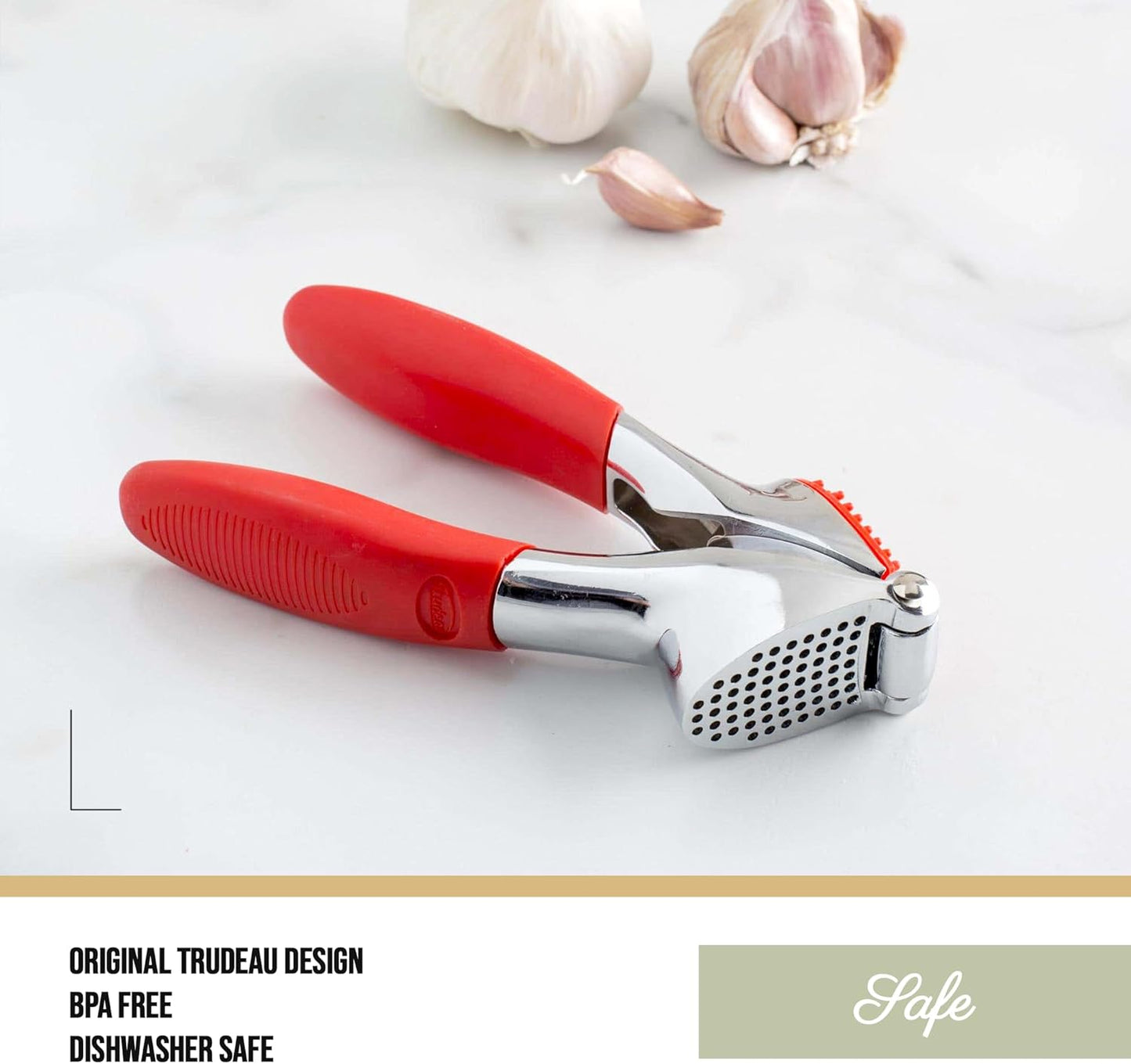 Trudeau Garlic Press - Effortless Garlic Crusher with Built-In Cleaning Aid, Large Garlic Chamber, Comfortable Ergonomic Handle, BPA-Free & Dishwasher-Safe - Quick and Easy Meal Preparation