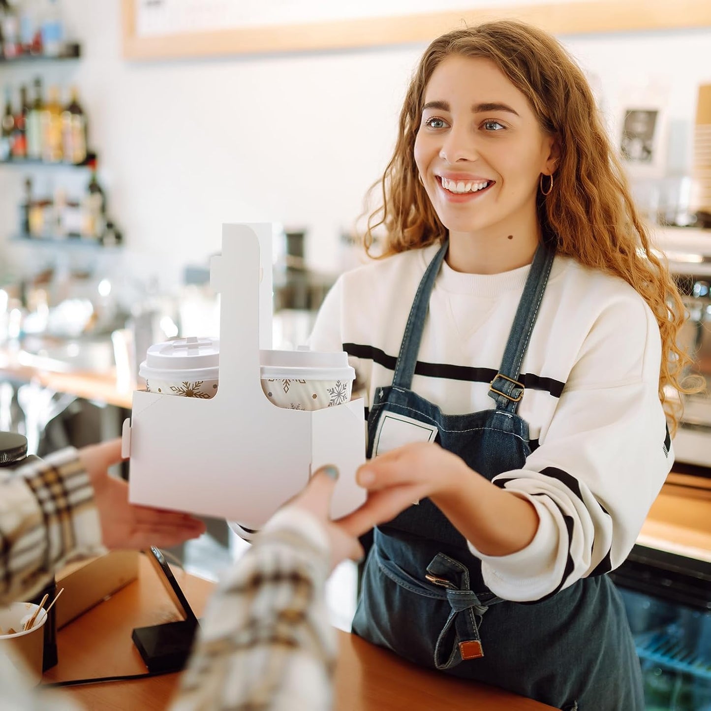 Kosiz 60 Pcs 2 Cups Drink Carrier with Handle 6.9 x 3.2 x 8.9 Inch Coffee Holder Paperboard Drink Caddy for Hot and Cold Beverage Takeout Cafe and Restaurant Xmas Wedding Food Delivery(White)