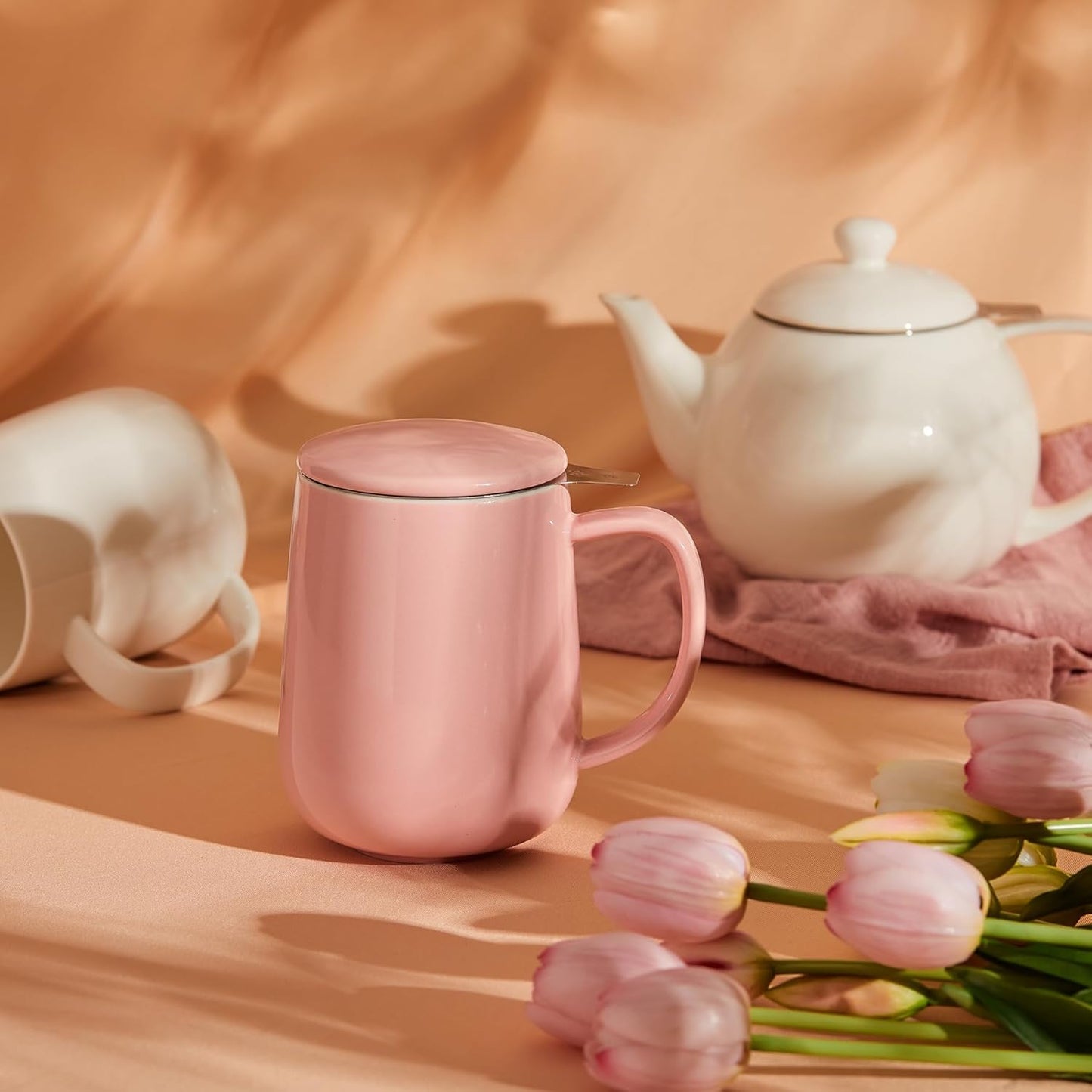 Sweese 20 OZ Porcelain Tea Mug with Infuser and Lid, Loose Leaf Tea Cup, Gifts for Tea Lover - Pink