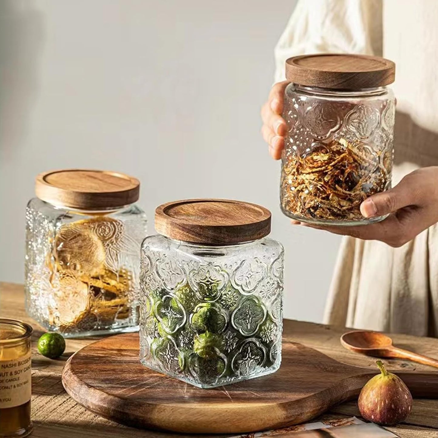 Snminetal Vintage Glass Airtight Storage Jar, With Airtight Wood Lid, Kitchen Food Storage Containers,for Kitchen Counter, Pantry, Tea, Sugar, Coffee Tea Beans,Food Storage Jar (Sunflower*2+plum*2)