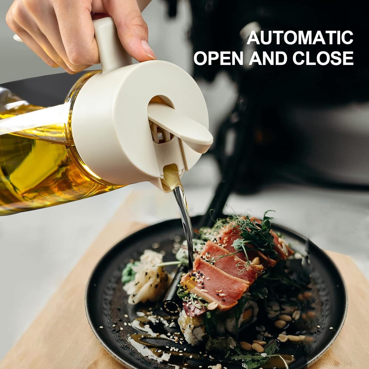 Olive Oil Dispenser Bottle for Kitchen with Leakproof and Dust Cover, Auto-Open & Close Glass Olive Oil Bottle with Non-Slip Bottom 600ml Cooking Oil and Vinegar Cruet Dispenser (Black)