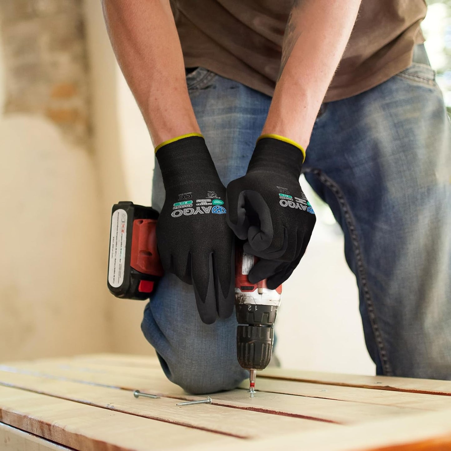 KAYGO Safety Work Gloves MicroFoam Nitrile Coated, 3 Pairs KG18NB,Seamless Knit Nylon Glove with full fingers Touchscreen, Ideal for Automotive,Warehouse,Construction (M, Black)