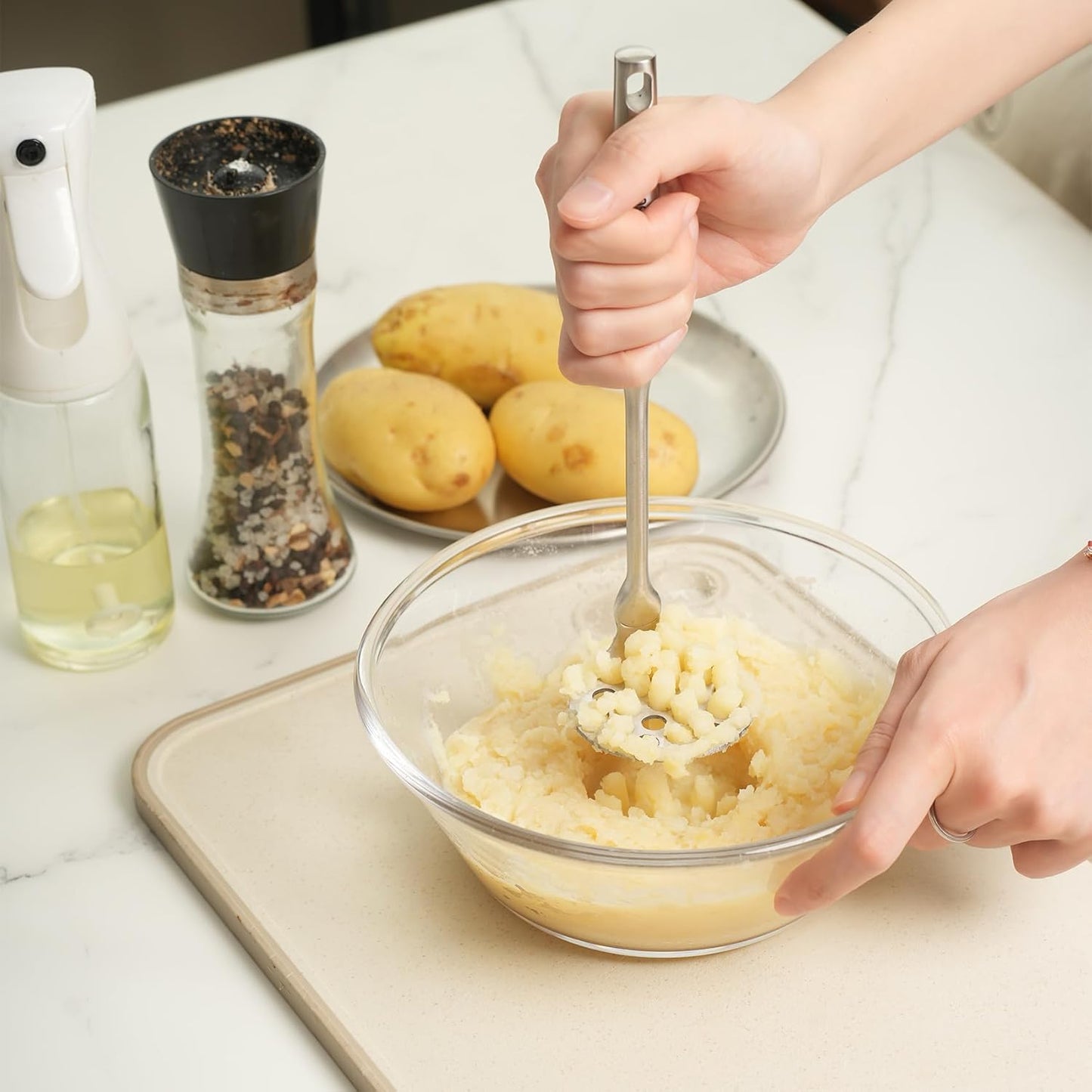 Potato Masher Stainless Steel Small, Mini Avocado Masher, Manual Potatoes Smasher Kitchen Tool for Avocado, Potatoes, Beans, Vegetables, 8.7Inch Metal Mashing Utensil, Dishwasher Safe