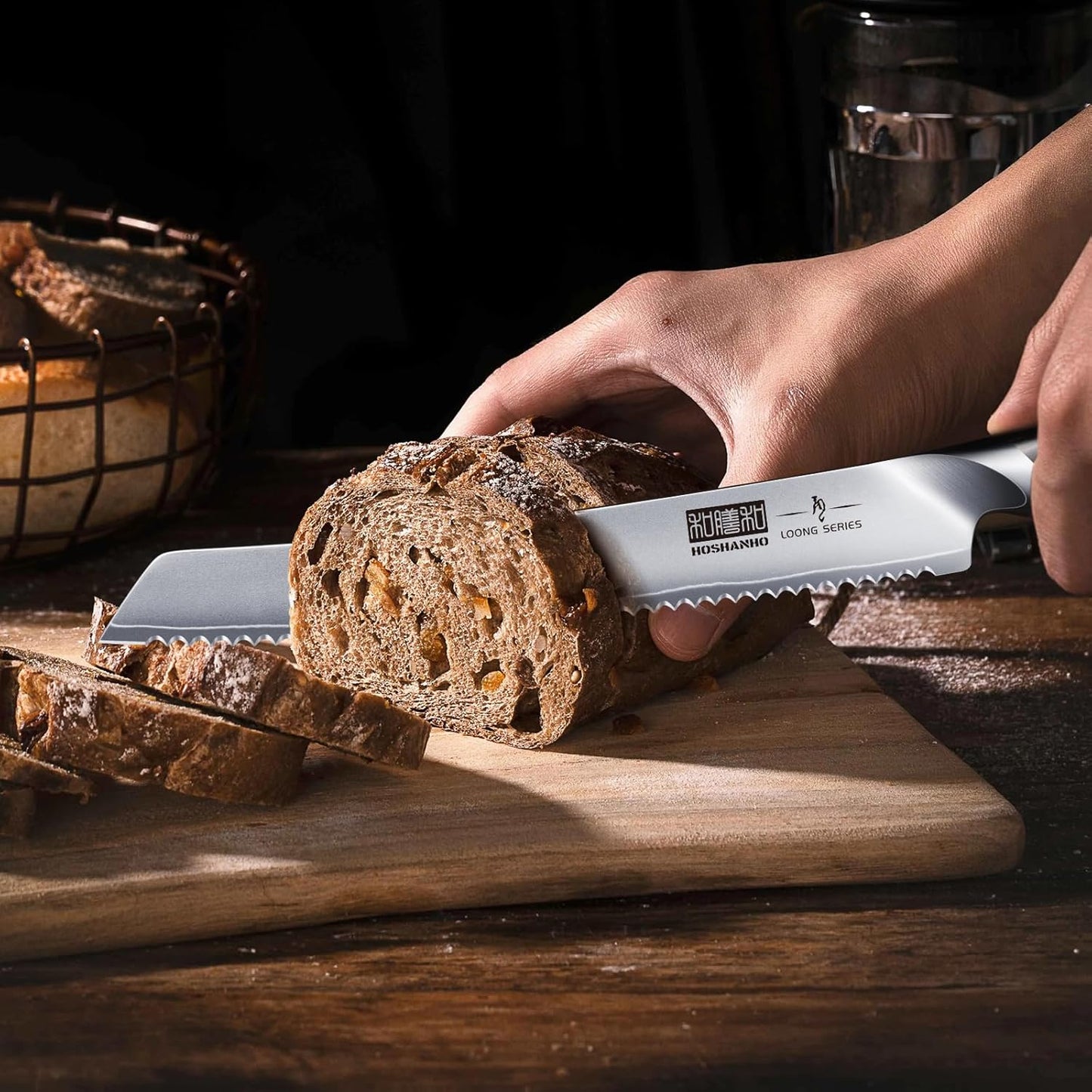 Bread Knife 10 inch, Japanese High Carbon Stainless Steel Serrated Bread Knives, Professional Bread Cutting Knife for Homemade Bread