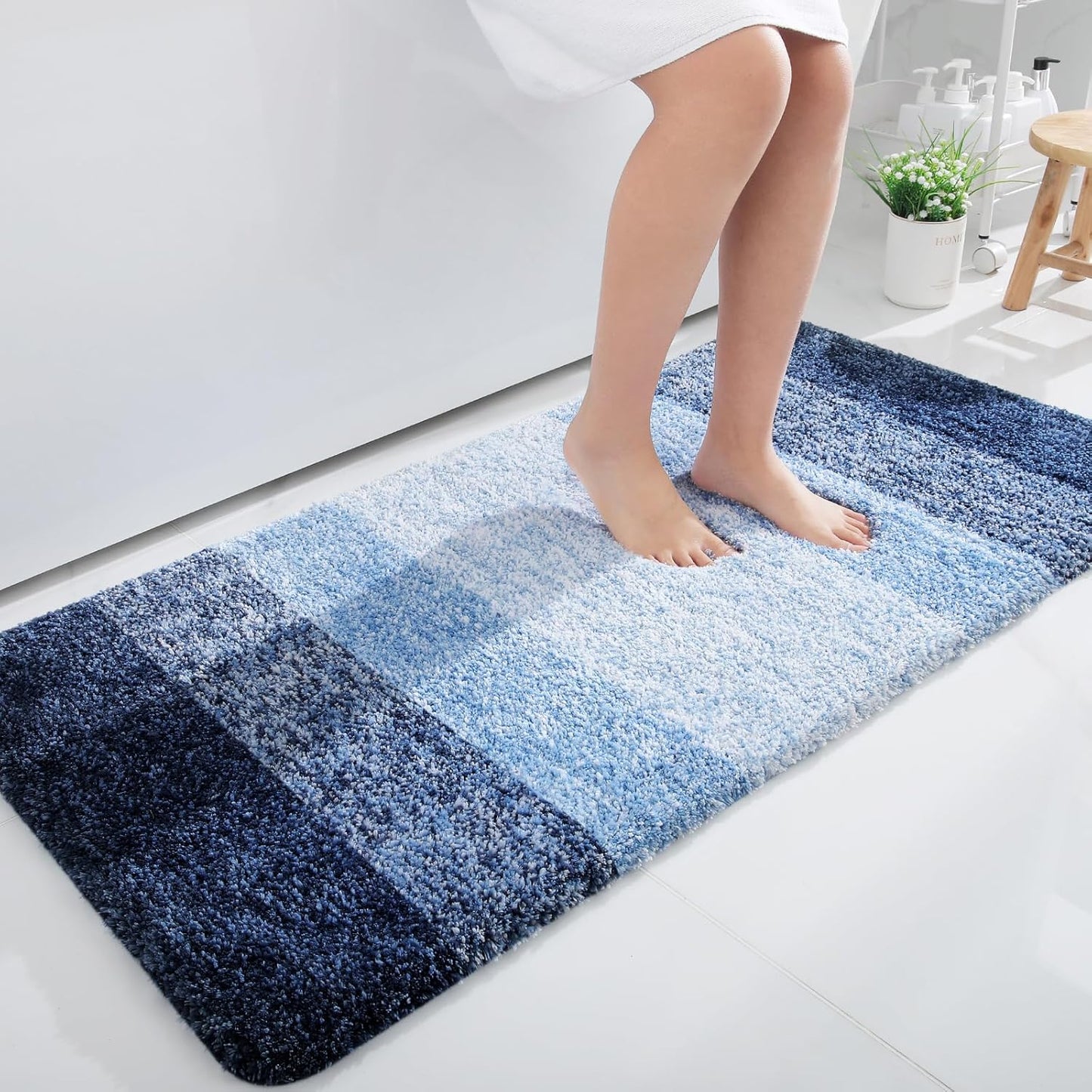 OLANLY Bathroom Runner Rugs 44x24, Extra Soft Absorbent Microfiber Bath Rugs, Rubber Backing, Quick Dry, Machine Washable Bath Mats for Bathroom Floor, Tub and Shower, Home Decor Accessories, Navy