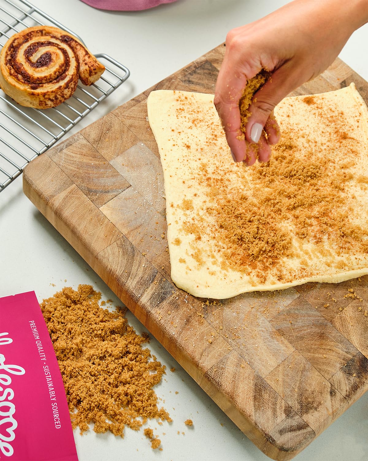 Wholesome Sweeteners 24-Ounce Organic Light Brown Sugar, Fair Trade, Non GMO, Gluten Free & Vegan, Sugar for Baking and Glazing, 1 Pack