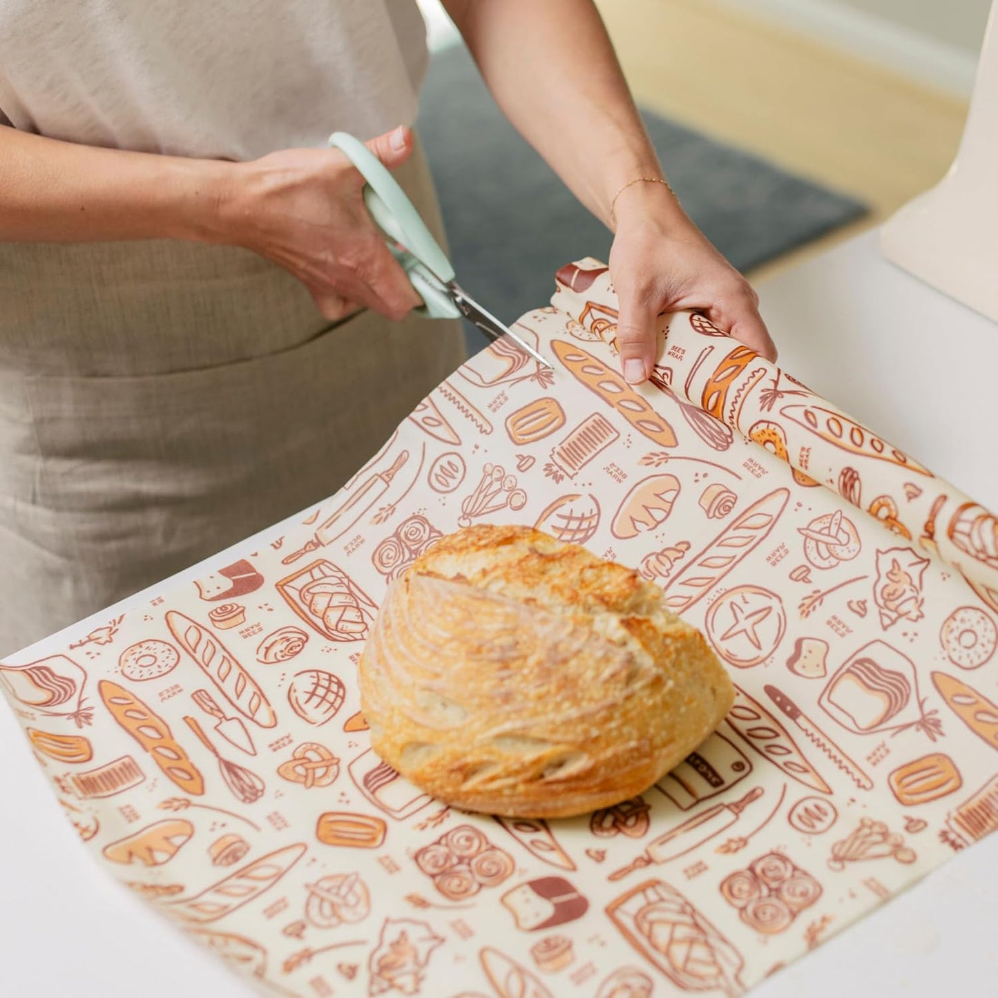 Bee's Wrap Beeswax Wraps for Food - Bakery Lane Cut to Size 14x52" Wax Paper Roll - Made in USA Reusable Waxed Paper & Bowl Covers - Organic & Eco-Friendly Alternative to Aluminum Foil & Plastic Wrap