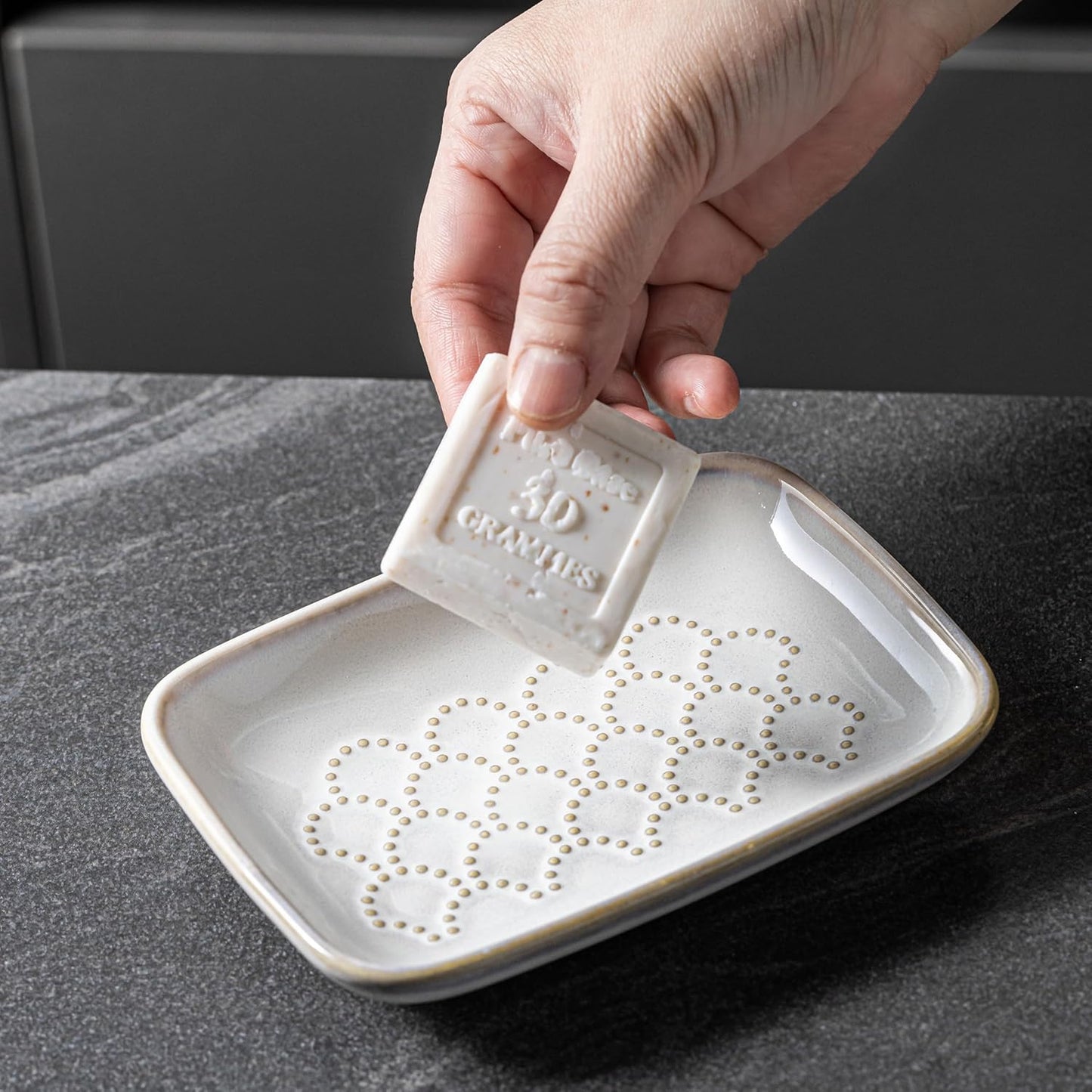 Gomakren Soap Dish for Shower, Ceramic Soap Dishes for Bar Soap Sponge, Shower Soap Holder Saver Tray for Bathroom Kitchen Sink, Easy to Clean, Beige