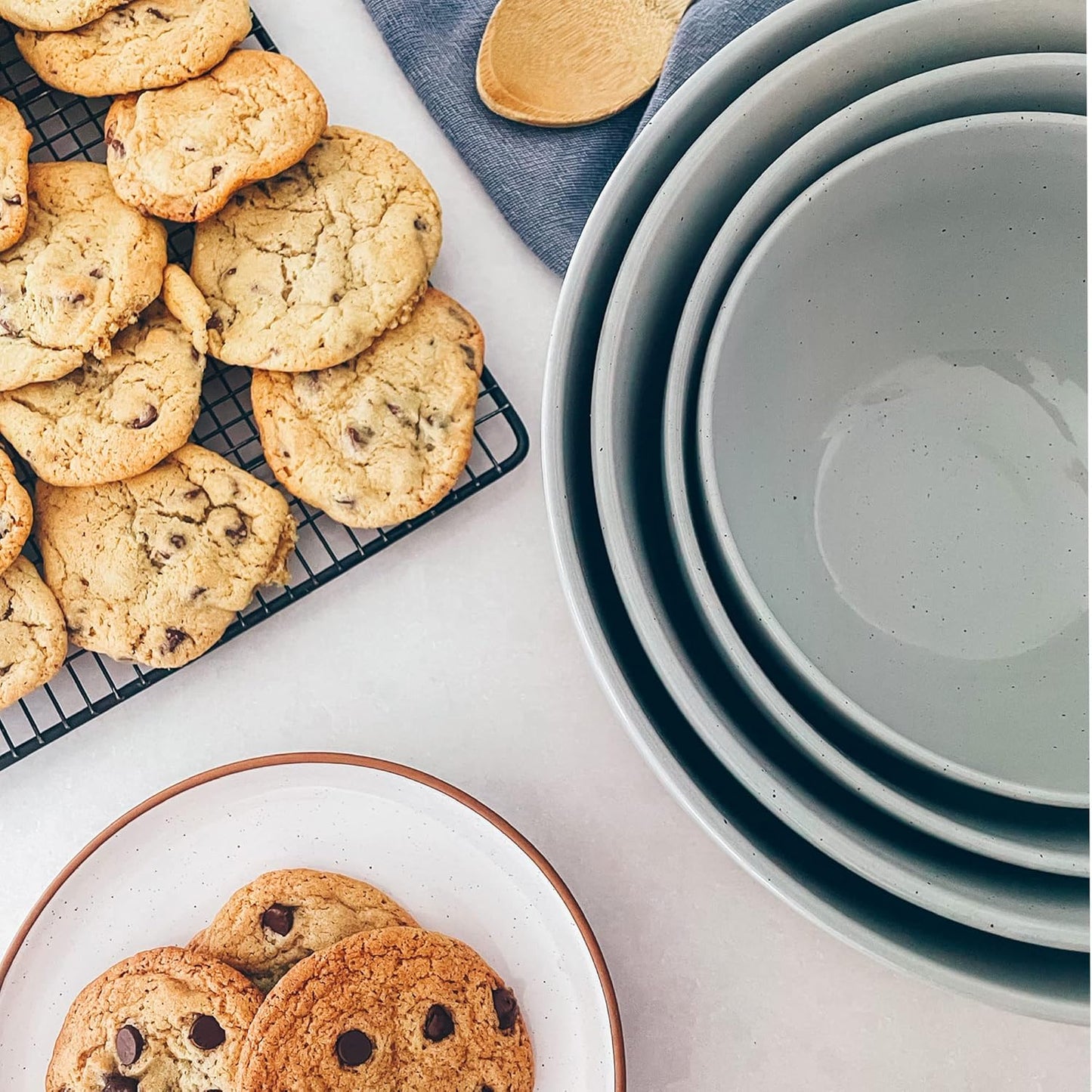 Mora Ceramic Large Mixing Bowls - Set of 2 Nesting Bowls for Cooking, Serving, Popcorn, Salad etc - Microwavable Kitchen Stoneware, Oven, Microwave and Dishwasher Safe - Extra Big 5.5 & 3.6 Qt - Grey
