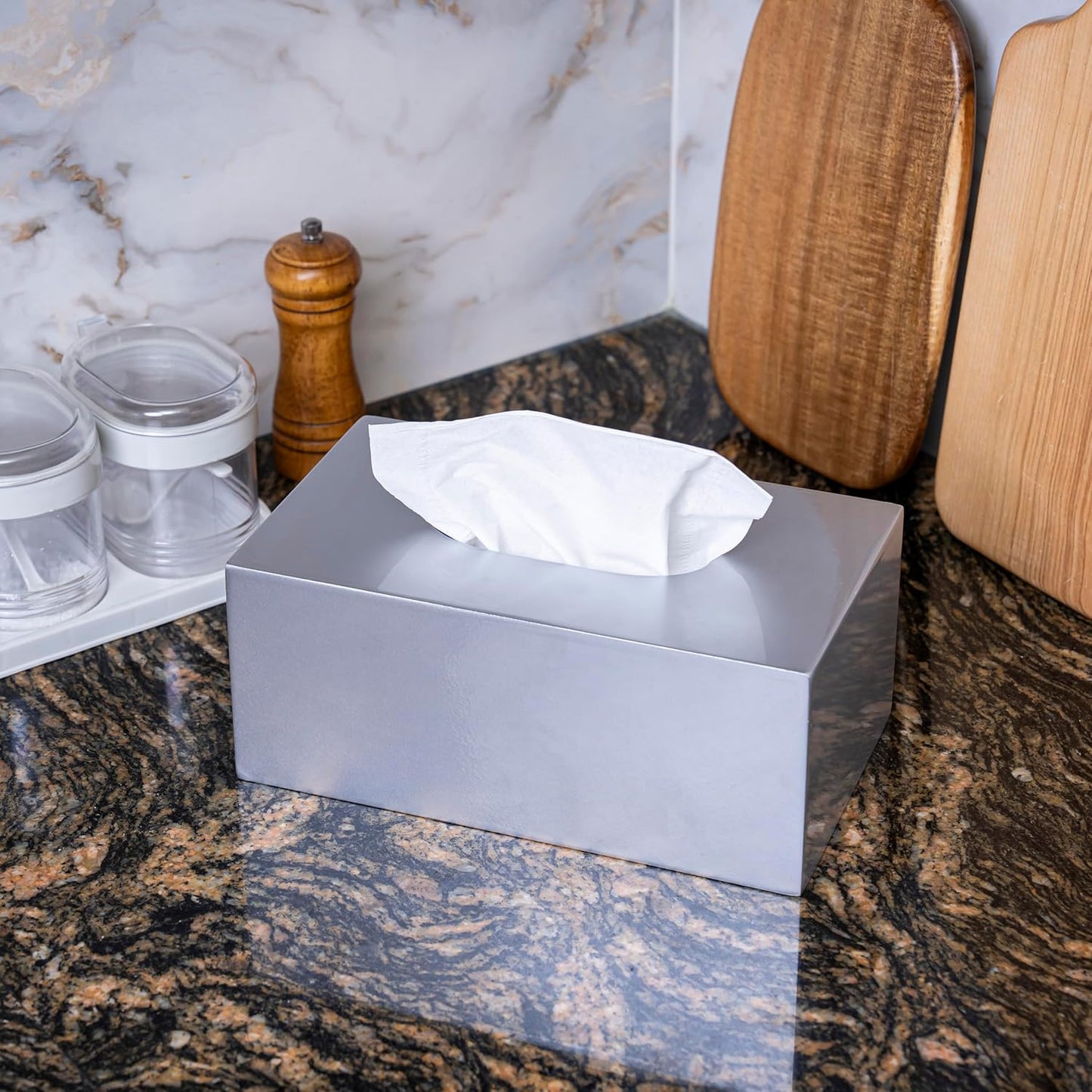 PEMAR Rectangular Lacquer Tissue Box, Handmade Rectangle Tissue Holder Decorative Napkin Dispenser Organizer Rustic Farmhouse Vintage Decor (Silver)