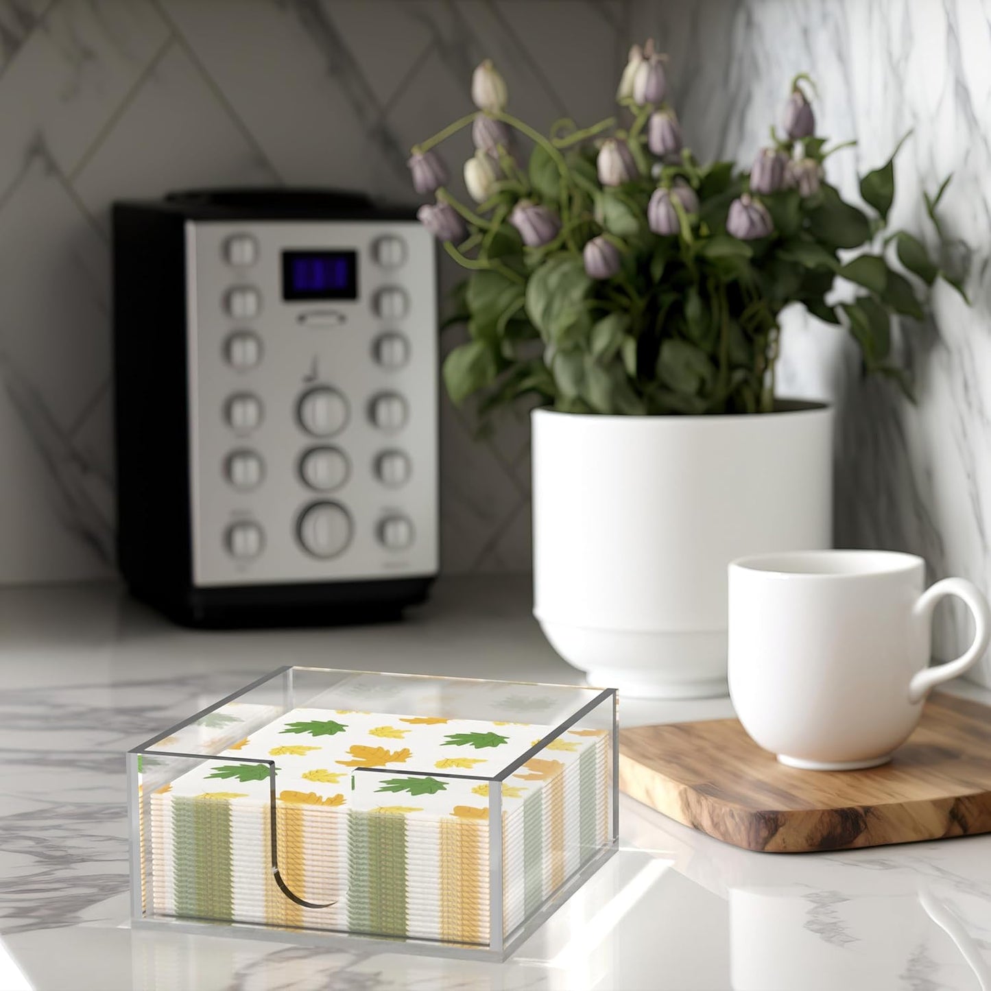 Rubtlamp 1Pcs Acrylic Cocktail Napkin Holder - 0.2Inch Thickness Bathroom Napkins Holder - Square Tissue Dispenser - Luncheon Napkins Holder for Table and Kitchen (Clear, 5.5”X5.5”X2.5”)