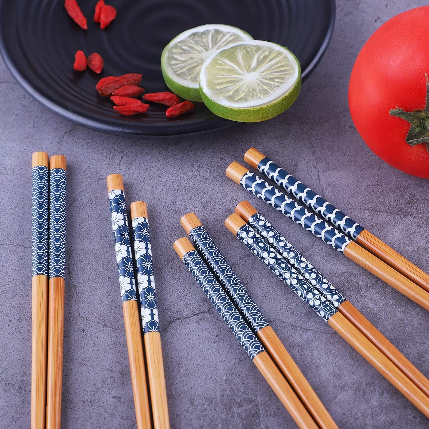 Antner 10 Pairs Natural Bamboo Chopsticks Japanese Style Reusable Chop Sticks, Dishwasher Safe Chopstick Set, 8.8 Inch/22.5cm