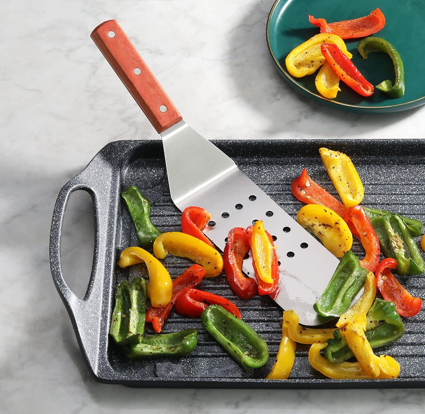 New Star Foodservice 36312 Wood Handle Flexible Grill Turner/Spatula, 14.5-Inch, Perforated