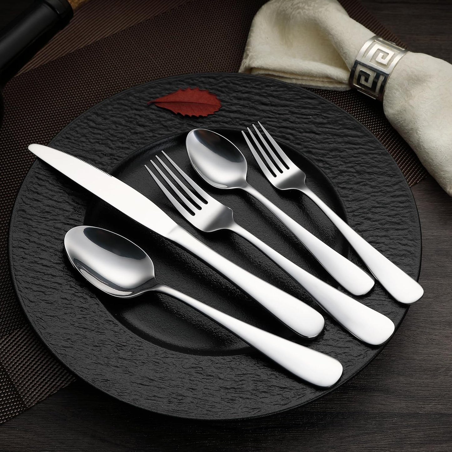 Amazon Basics Silverware Set, Stainless Steel Flatware, Dishwasher Safe, Service for 4, 20-Piece Forks and Spoons, Round Edge